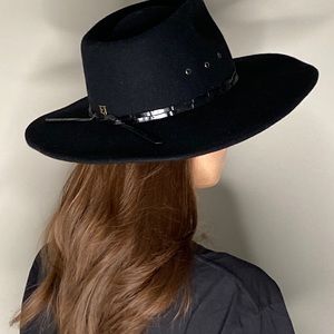 Eric Javits Wool western hat